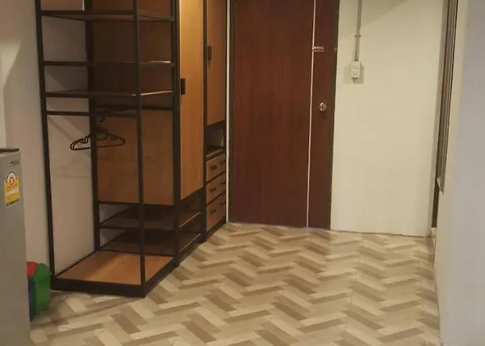 Js Mansion